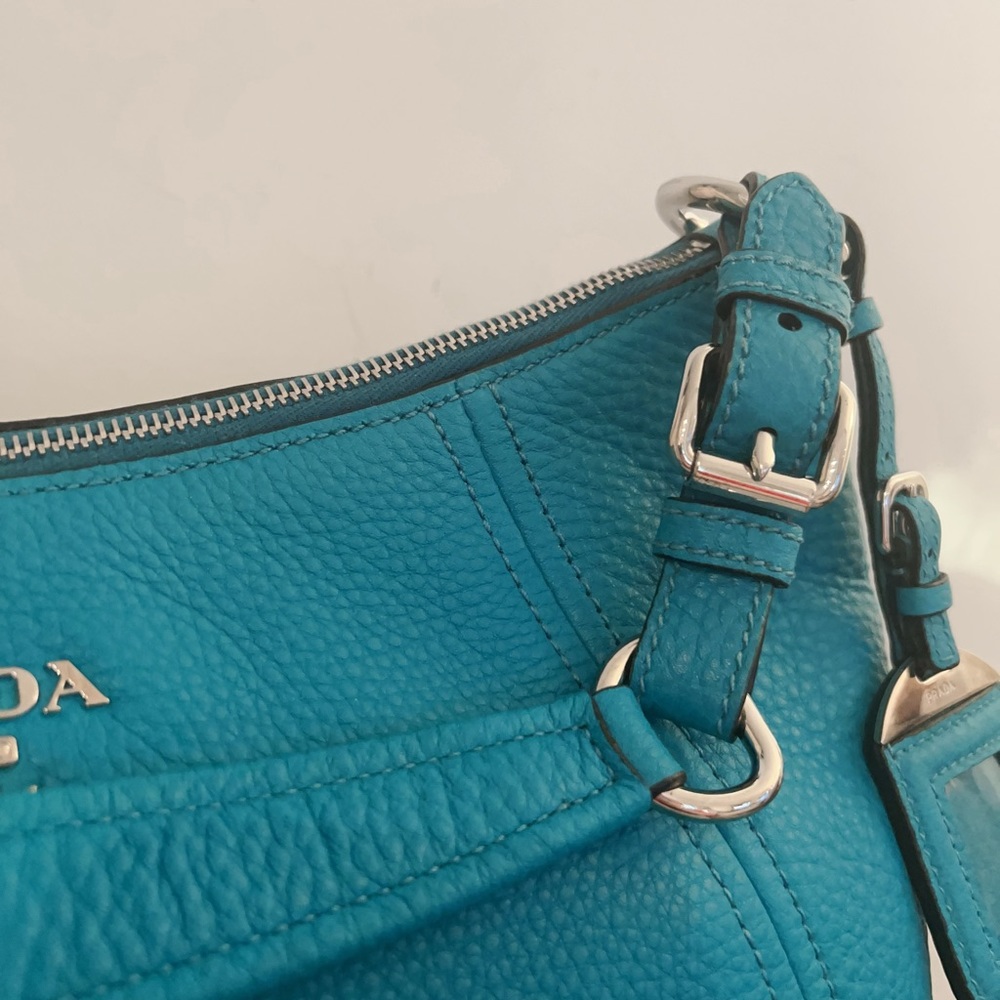 Prada bag - Picture 8 of 16